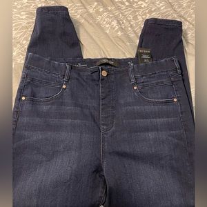 NWOT New Liverpool The Ankle Skinny Jeans 16/33 Dark Denim